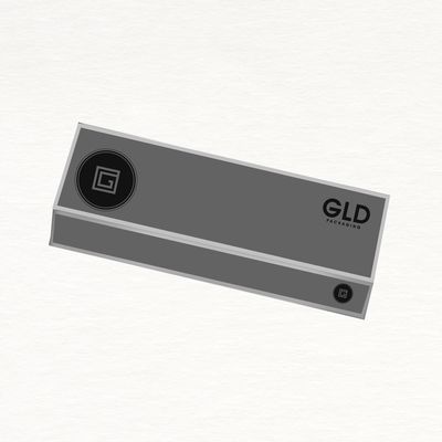 蝶番を付けられたふたが付いている磁気閉鎖の灰色のワインのギフトの包装箱