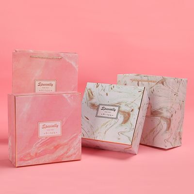 紙袋のハンドメイドの堅い箱が付いている注文のロゴの大理石の印刷の誕生日のギフト用の箱