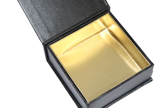 8*8*3.5cm熱い押すロゴの多目的チョコレート ギフトの包装箱