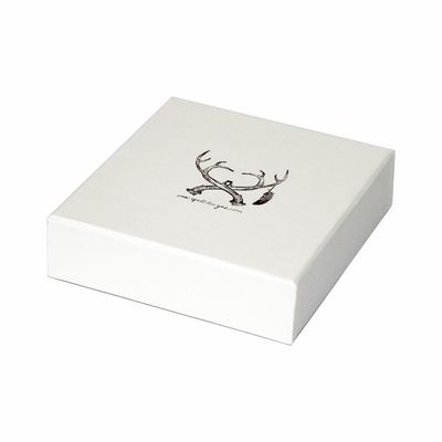 花嫁のための白い四角のボール紙の宝石類の包装箱9x9x3.5cm